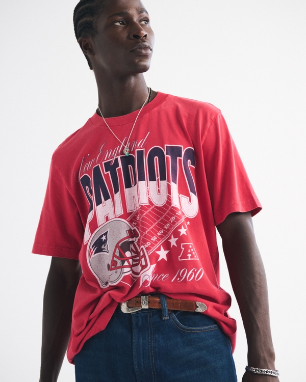 New England Patriots Vintage-Inspired Graphic Tee
