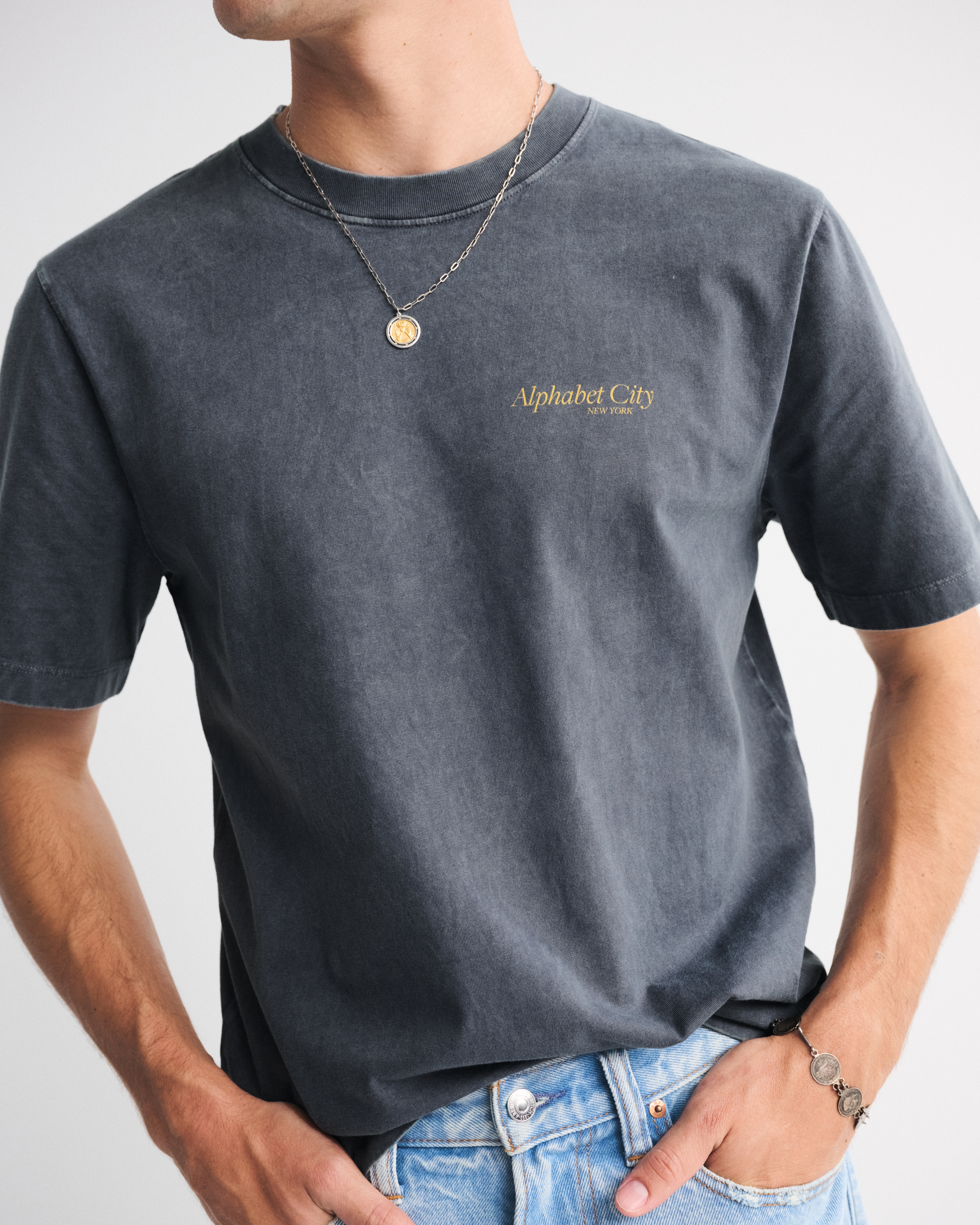 Men's Bar Classic Polished Graphic Tee | Men's Tops