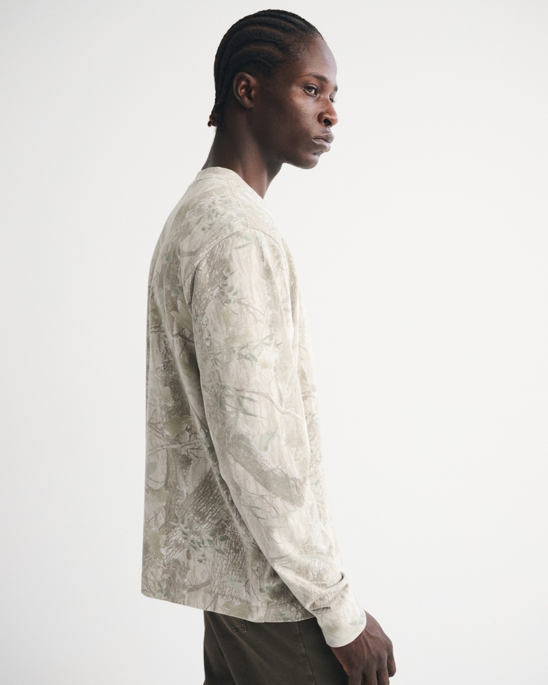 Long-Sleeve Premium Heavyweight 2.0 Graphic Logo Tee
