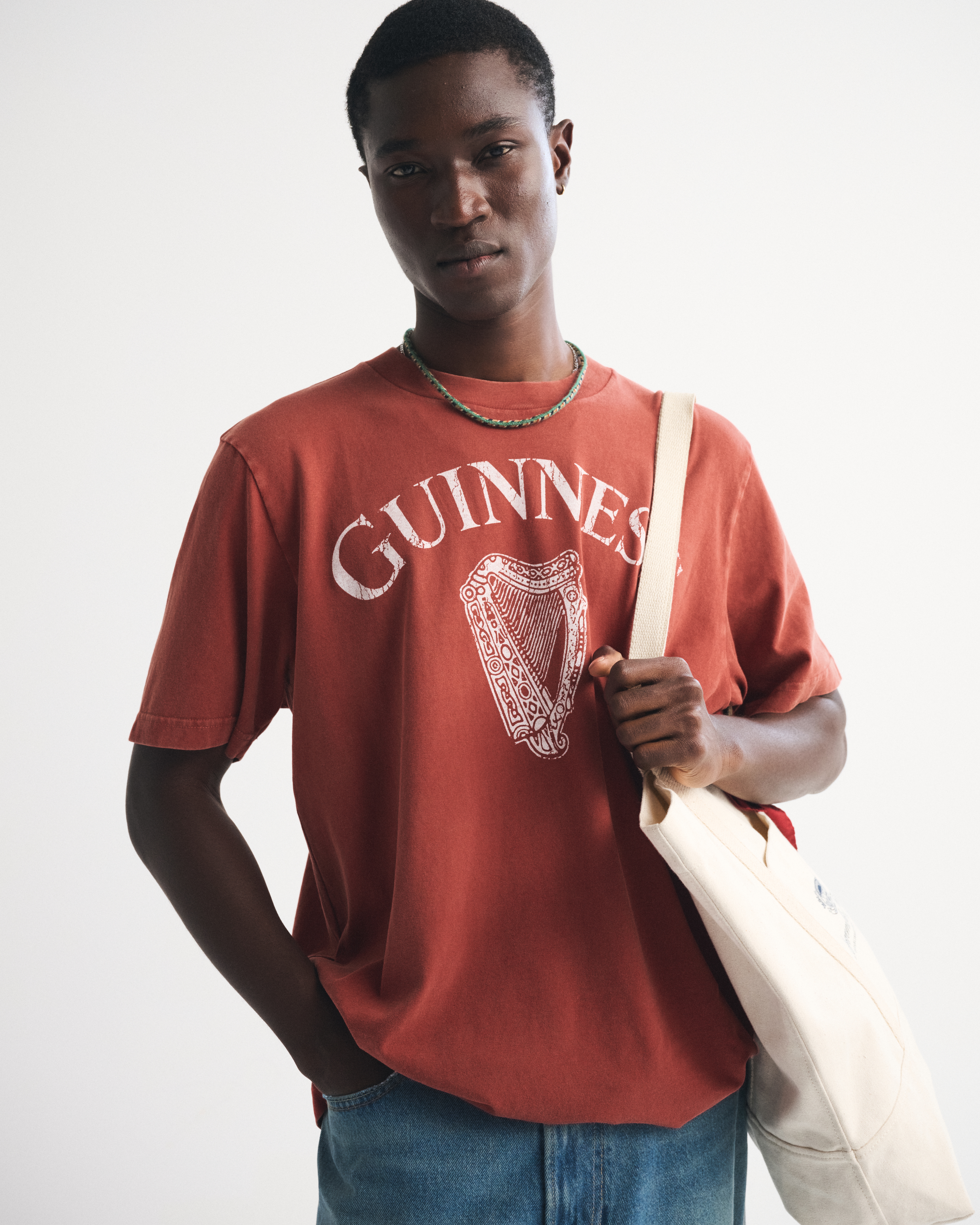 Abercrombie & Fitch Guinness Vintage-inspired Graphic Tee In Red