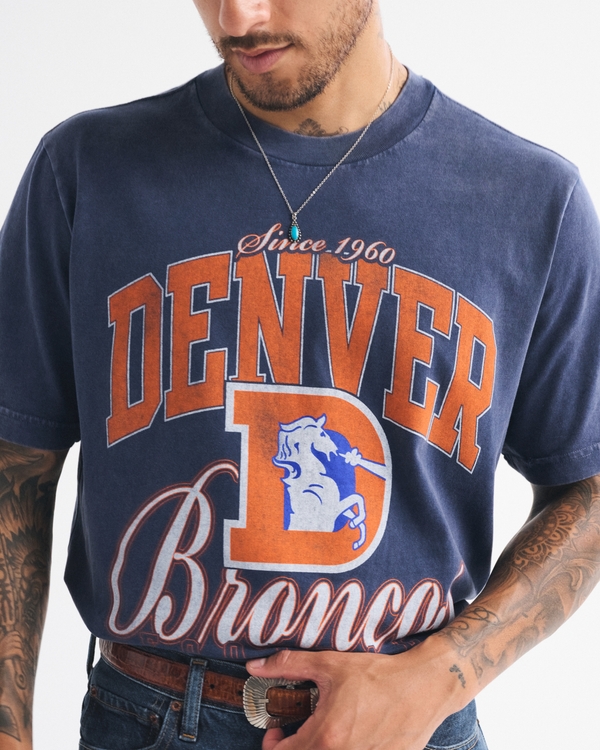Denver Broncos Vintage-Inspired Graphic Tee