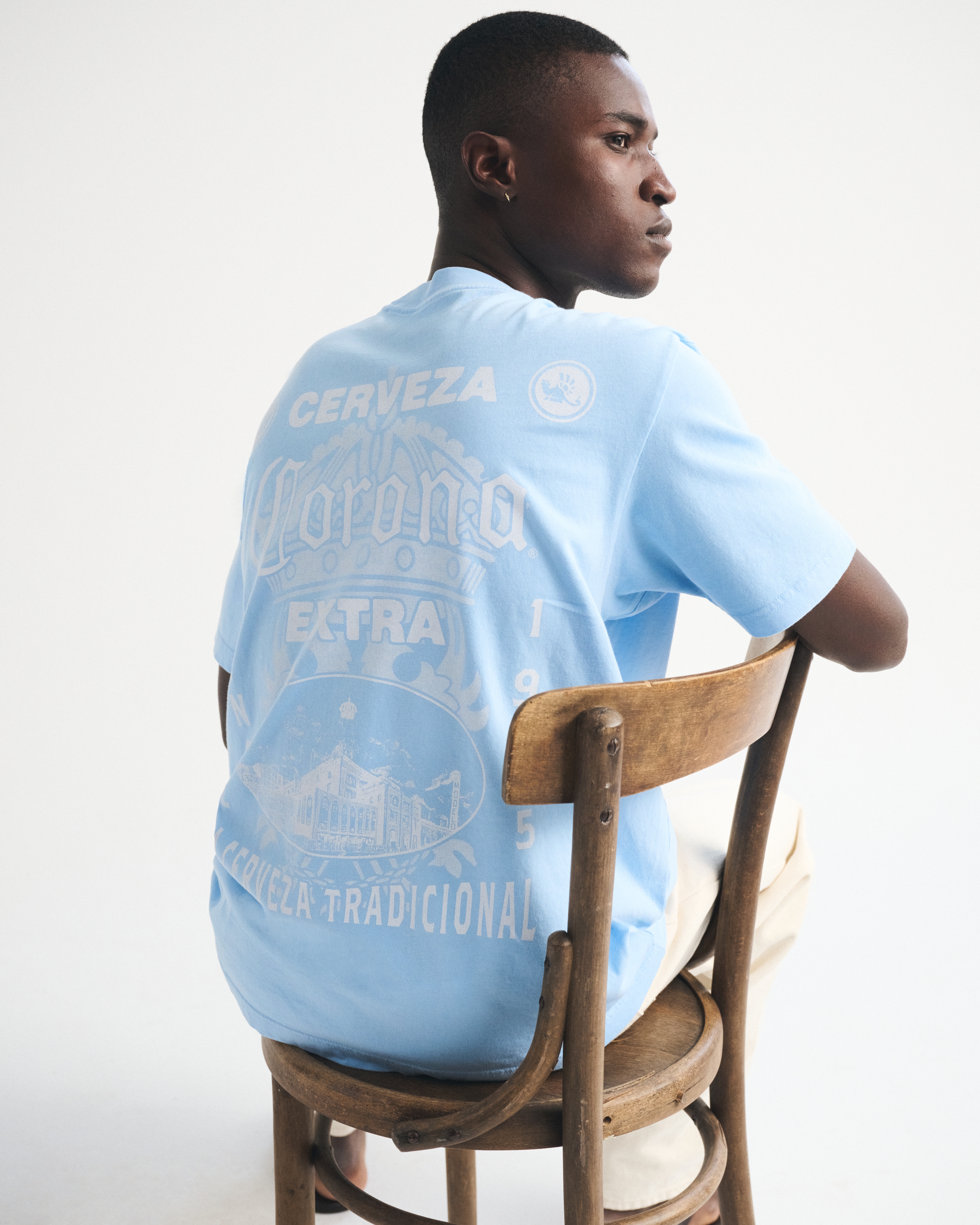 Мужские футболки Abercrombie & Fitch Guinness Graphic Tee — фото 3