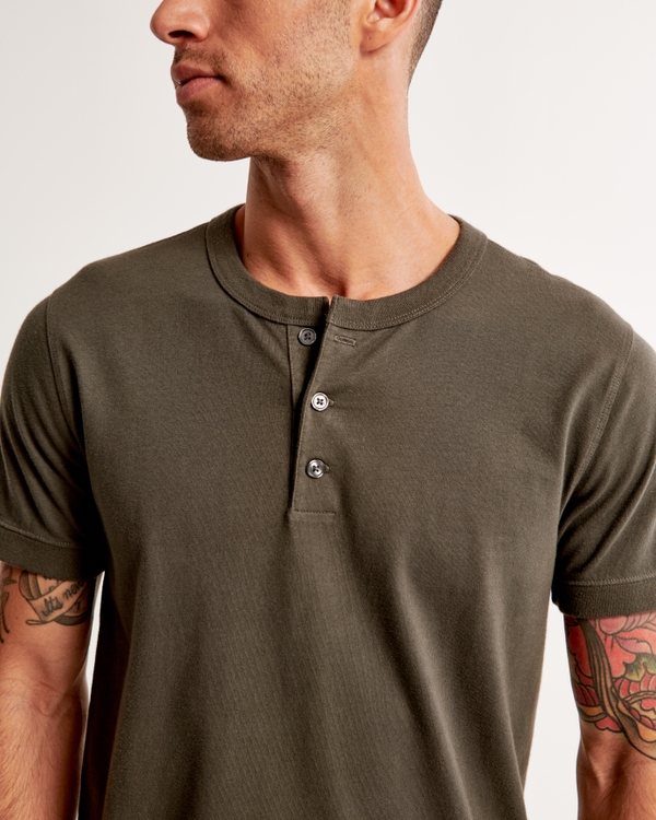 Essential Henley Tee, Dark Grey