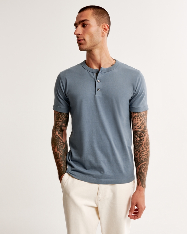 Hollister Henley Seagull Logo T-Shirt in Blue, Men's Fashion, Tops