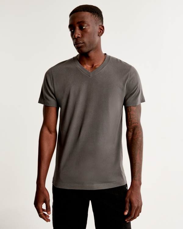 V neck and outlet shirt