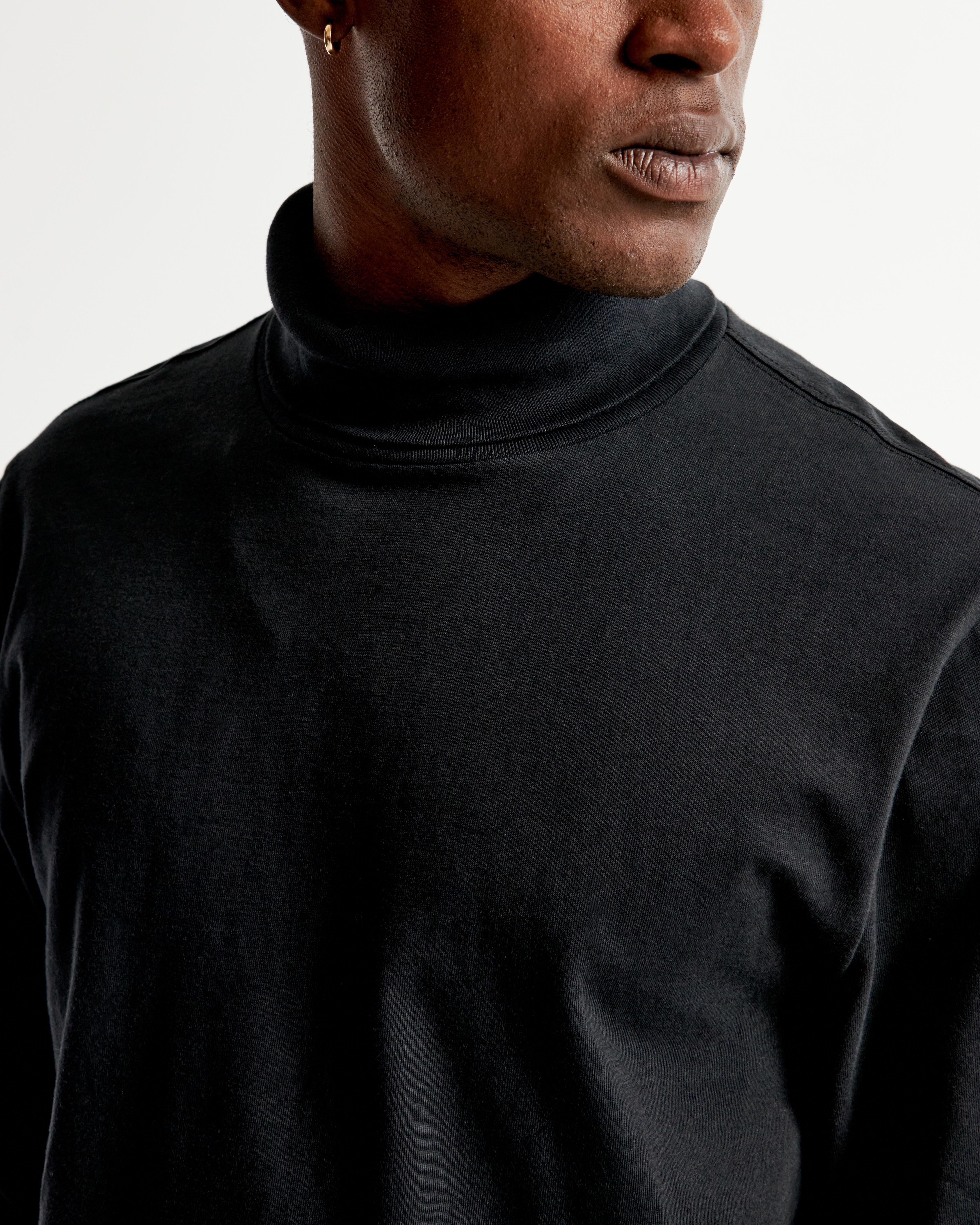 Black long outlet sleeve turtleneck mens