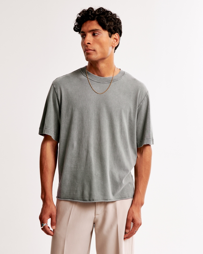 Vintage-Inspired Cropped Tee