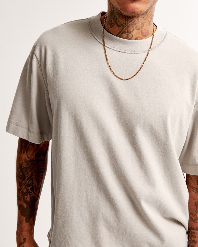 Vintage-Inspired Cropped Tee