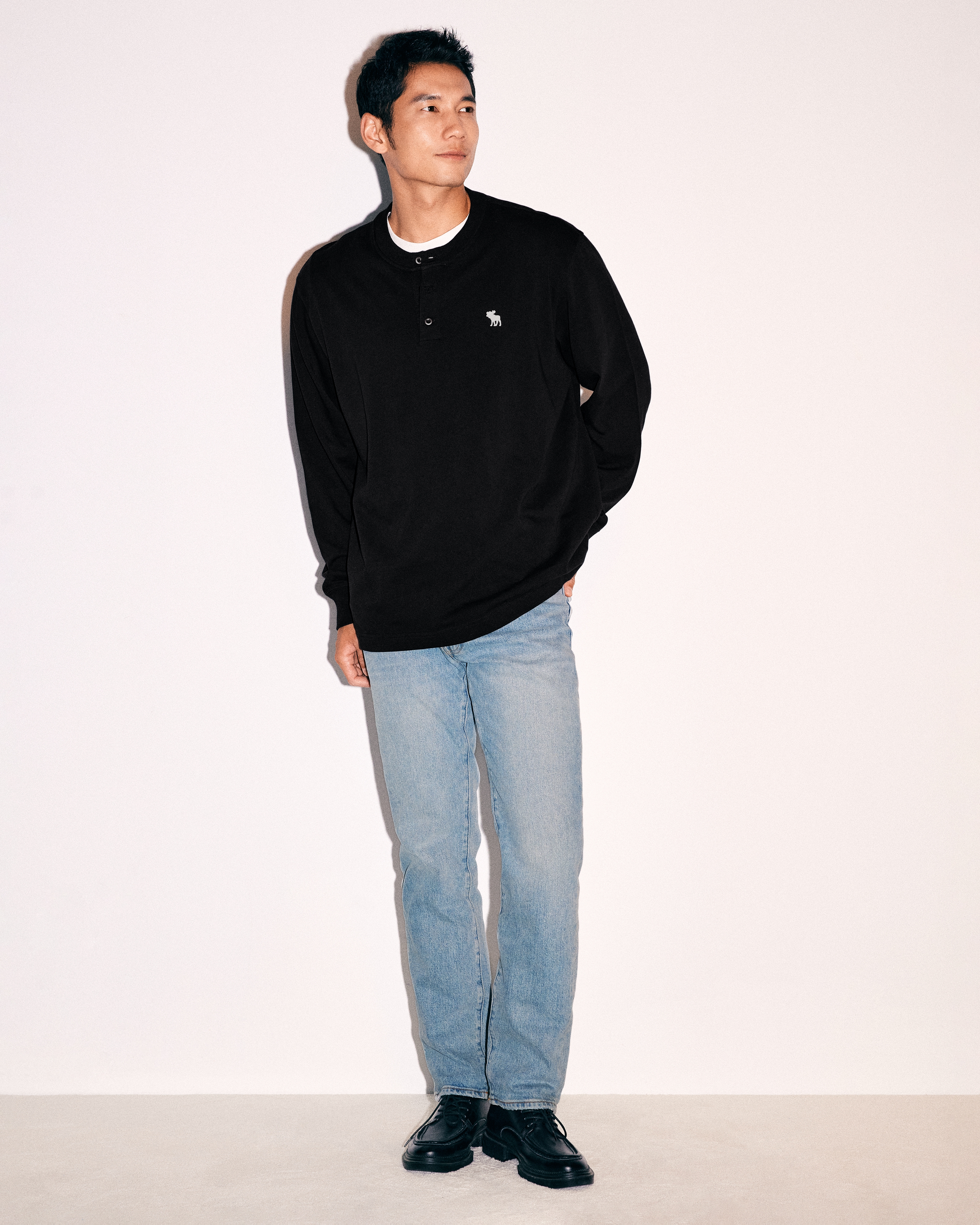 Men's Long-Sleeve Polished Icon Henley | Men's Sale