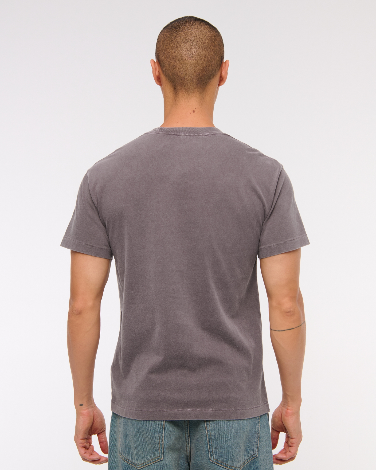 Relaxed Essential Tee