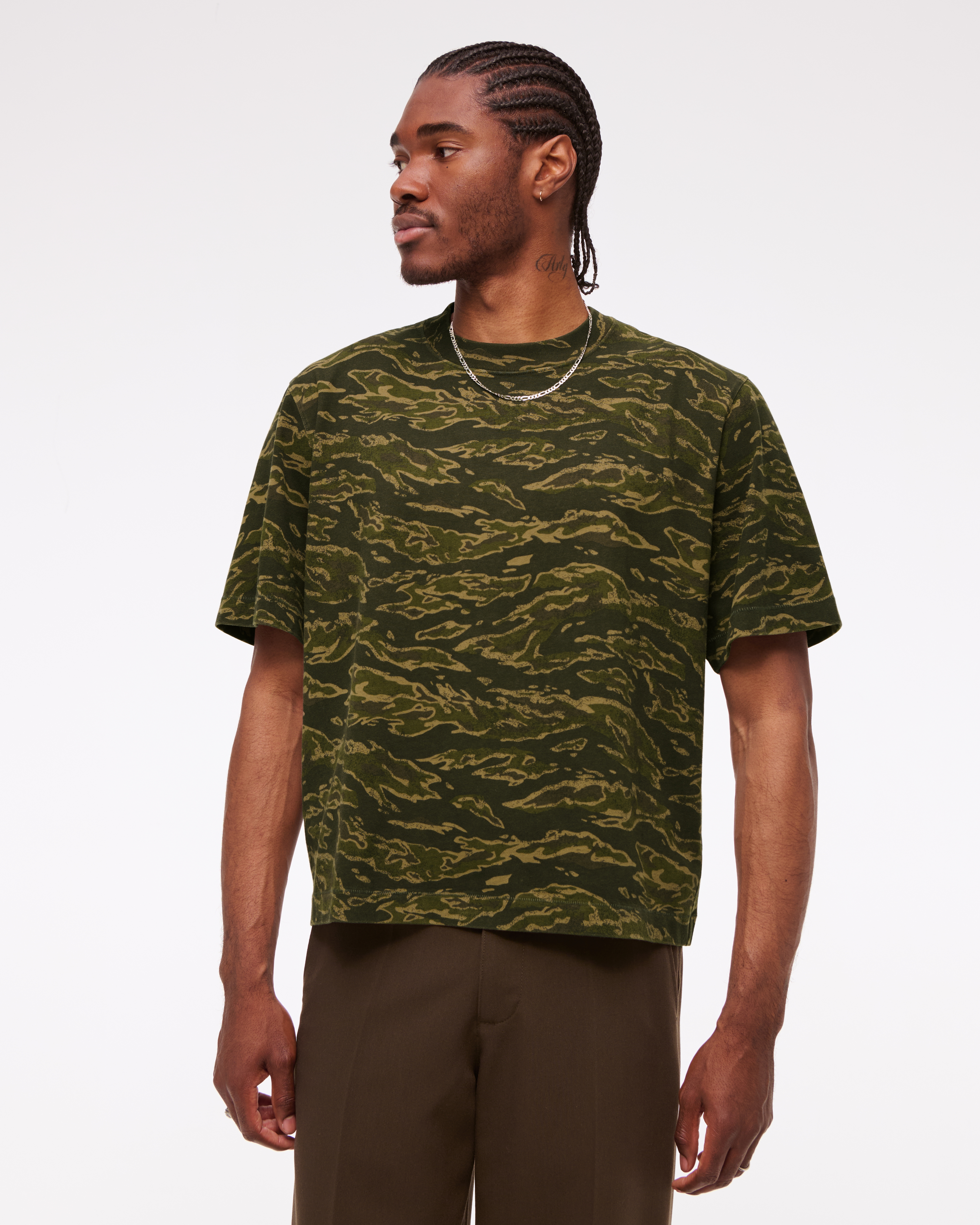 Abercrombie & Fitch Premium Heavyweight Cropped Tee In Green