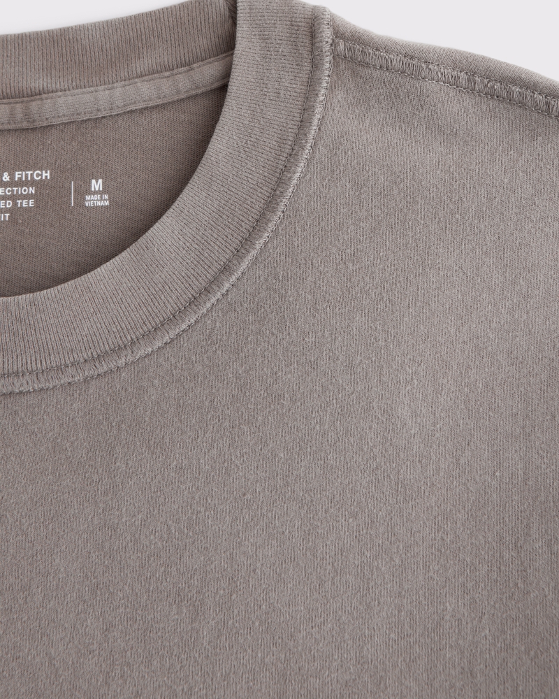 Vintage-Inspired Cropped Tee