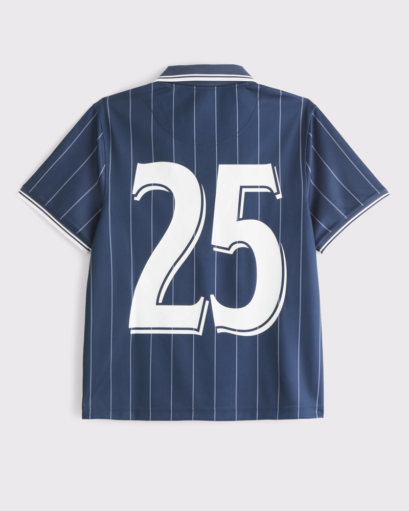 Modelo Soccer Jersey-Inspired Polo