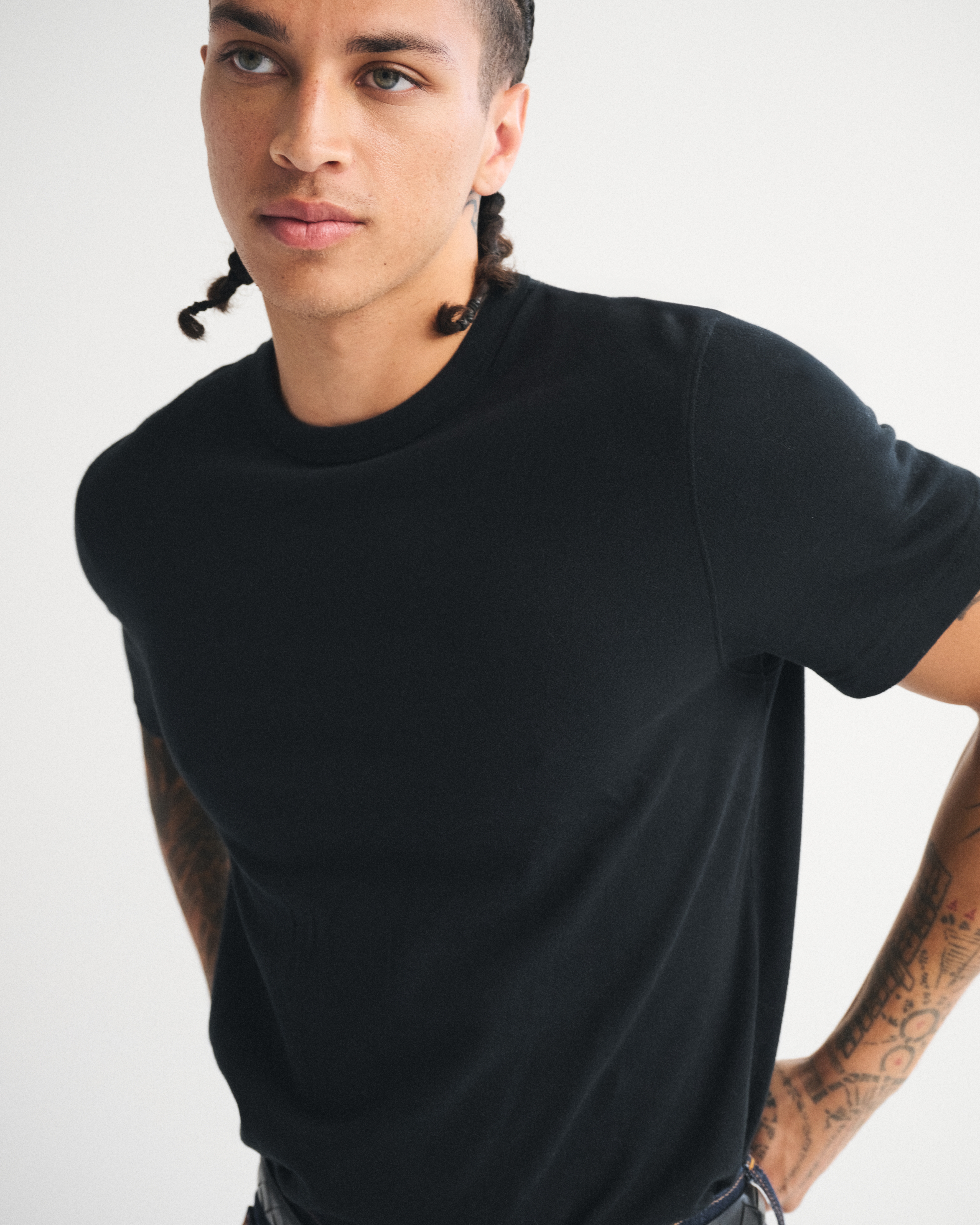 Мужские футболки Abercrombie & Fitch Classic Essential Tee — фото 2