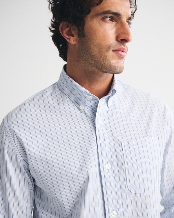 select to zoom model image