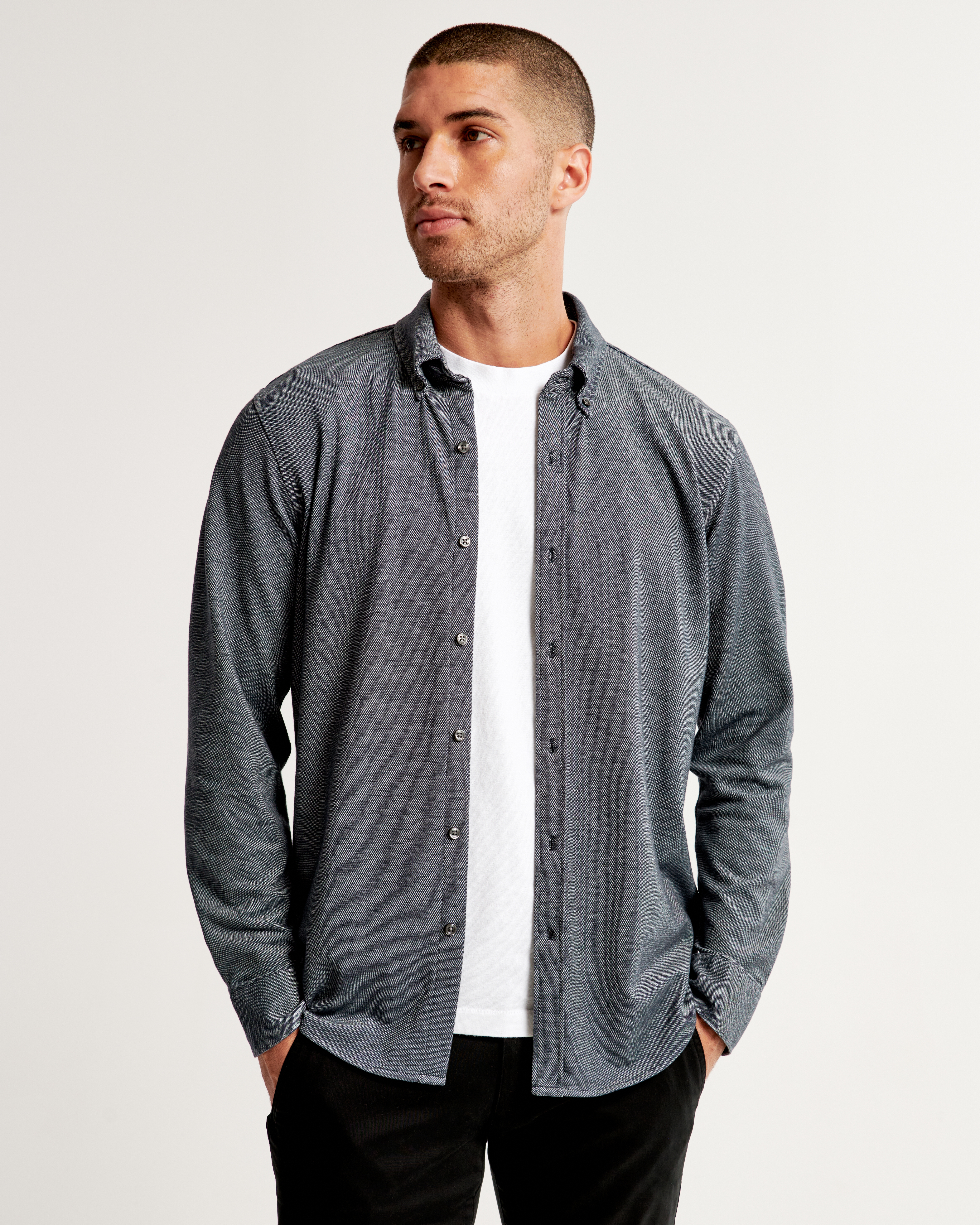 Мужские рубашки Abercrombie & Fitch Long-Sleeve Performance Button-Up Shirt — фото 2