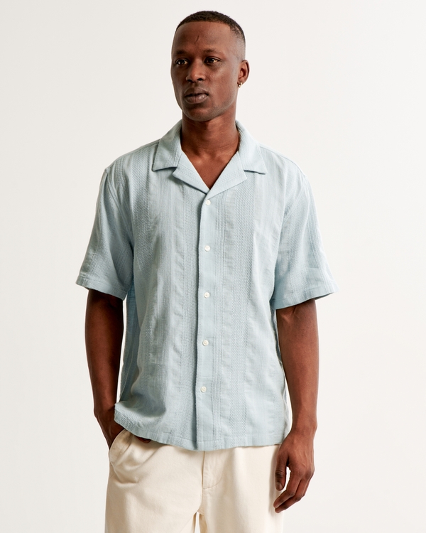 Short sleeve zip outlet up shirt