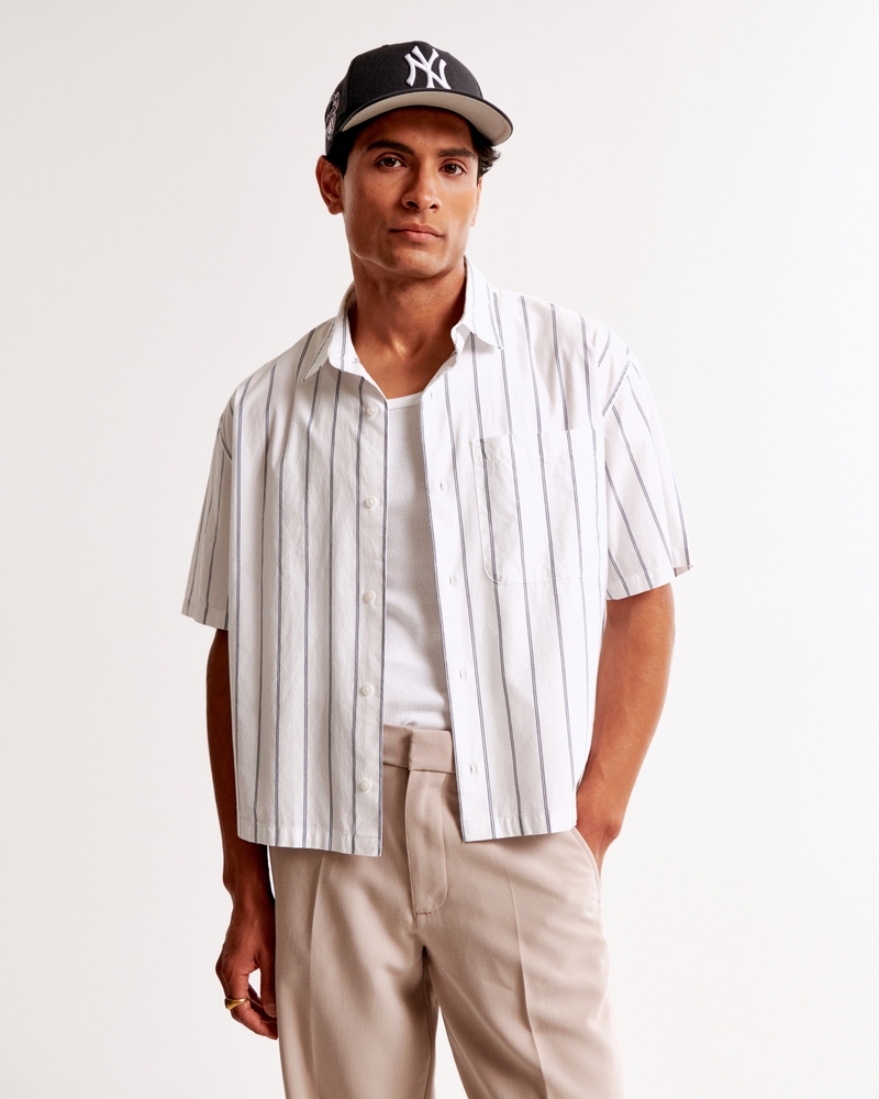 Short-Sleeve Cropped Workwear Button-Up Shirt