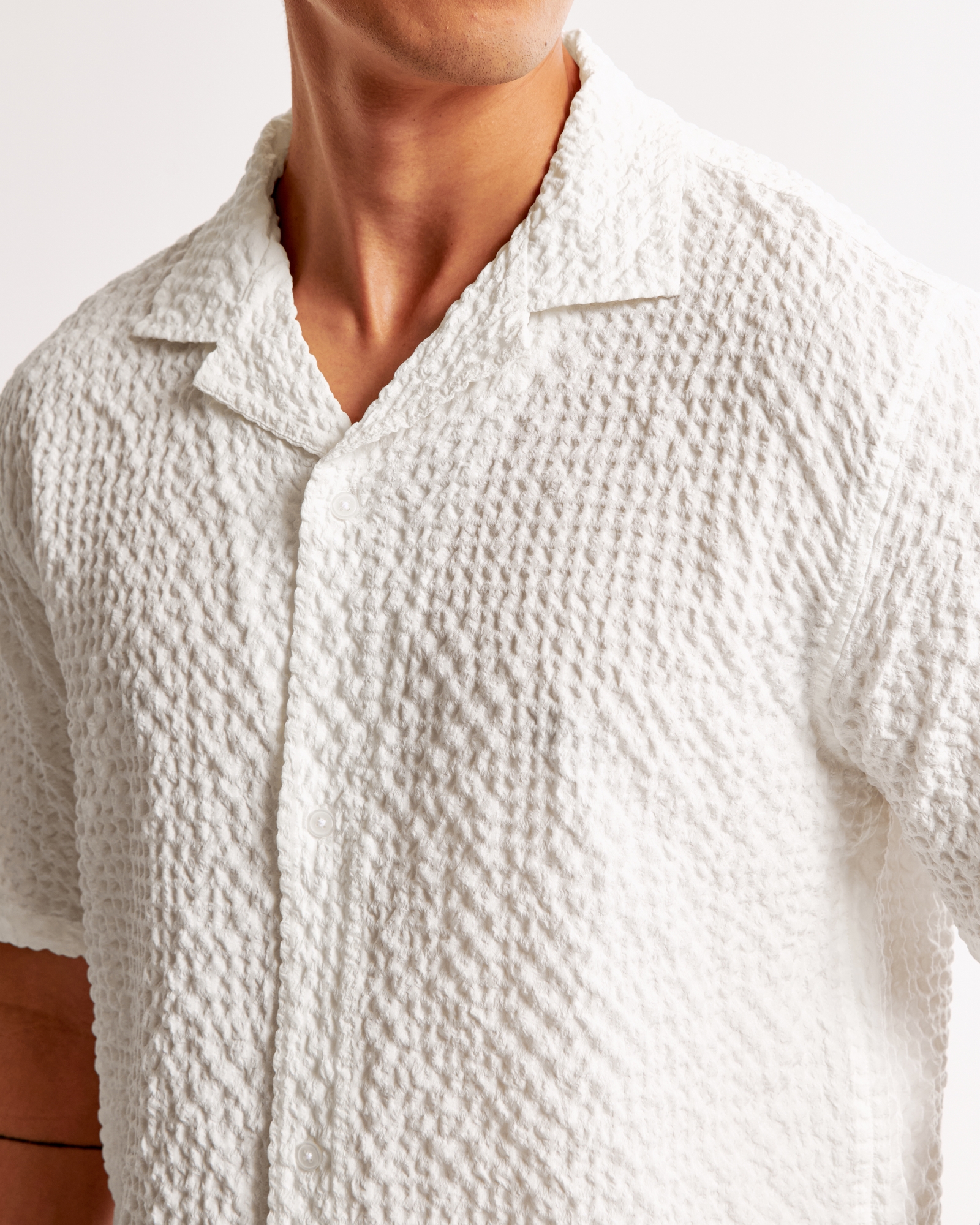 Camp Collar Cropped Textured Shirt