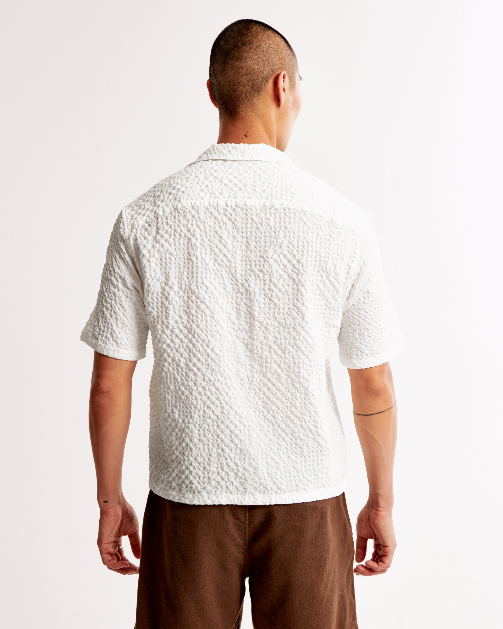 Camp Collar Cropped Textured Shirt