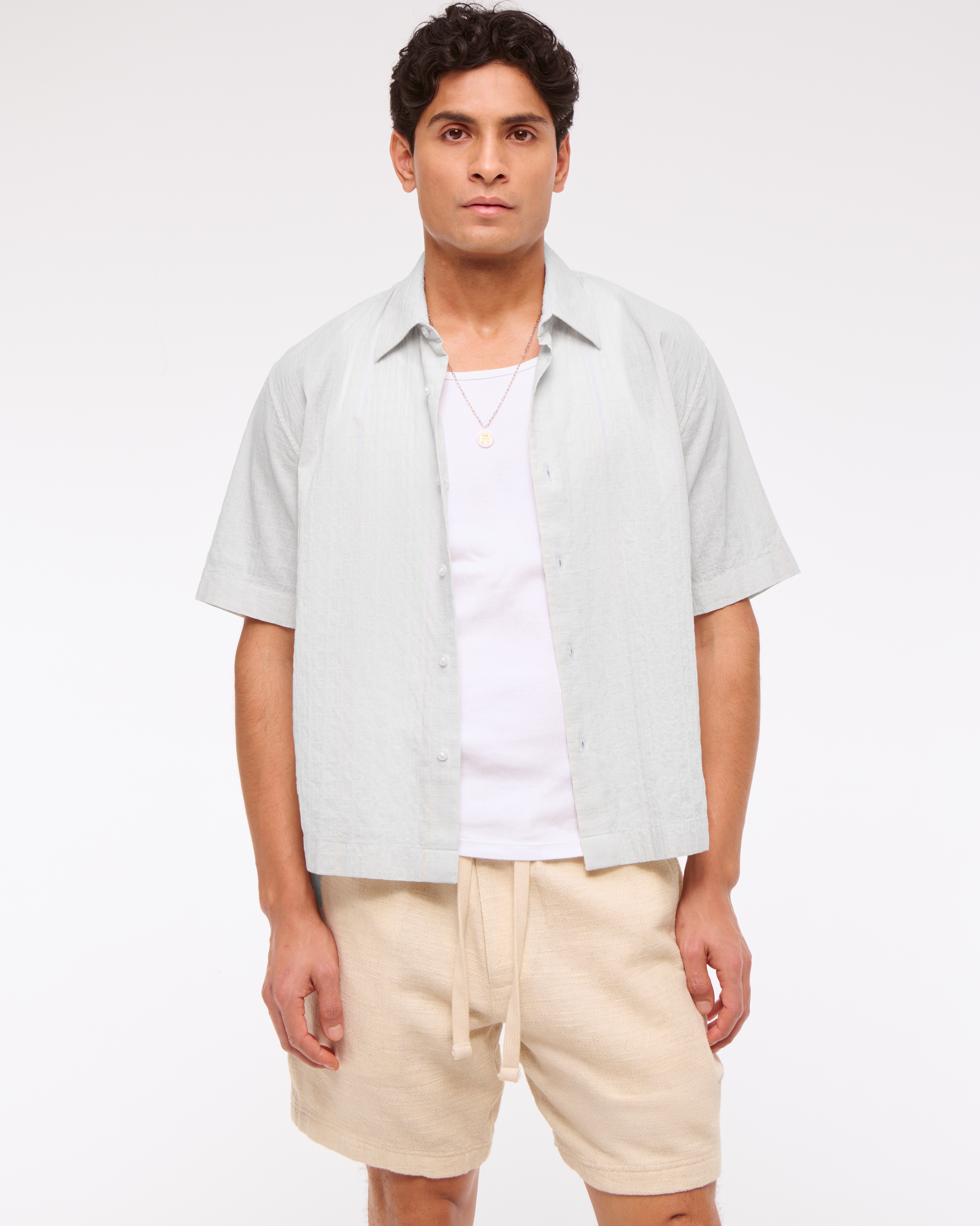 Men's Short-Sleeve Cropped Textured Button-Up Shirt | Men's Men's Short-Sleeve Cropped Textured Button-Up Shirt | Men's