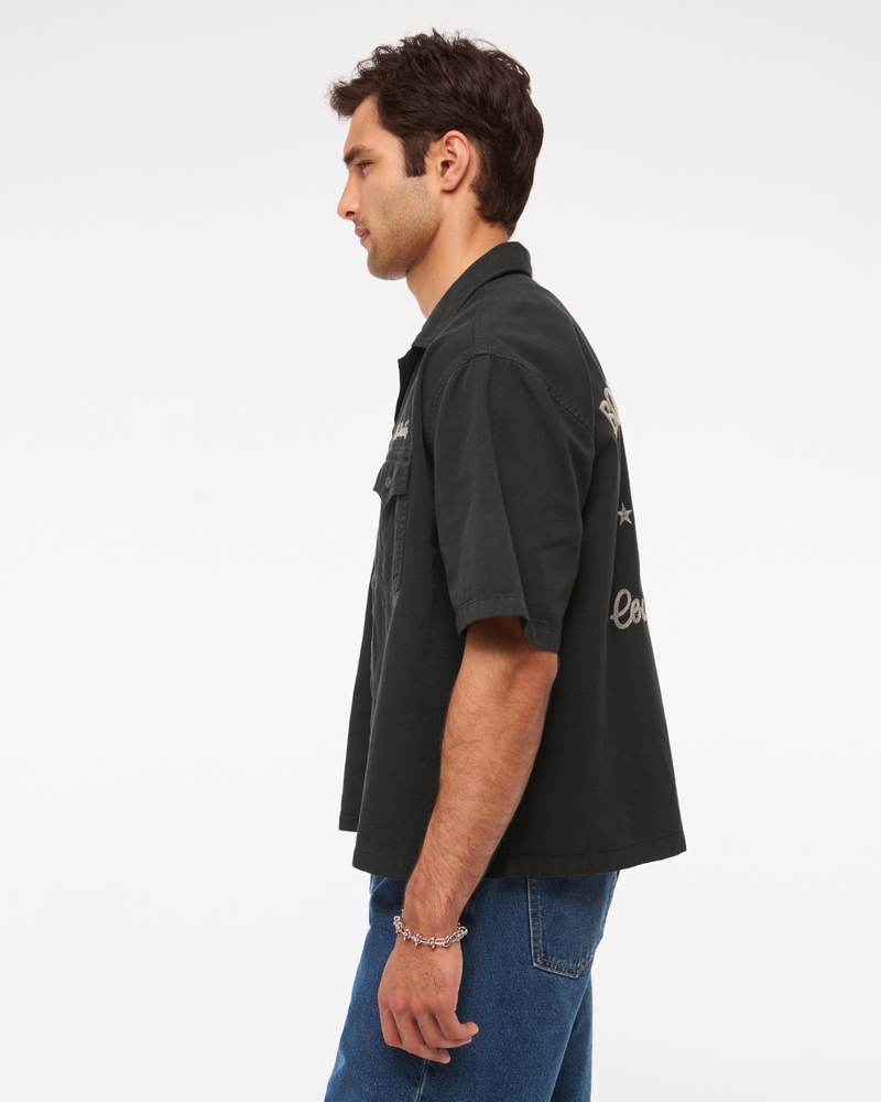 Short Sleeve Cropped Western Graphic Button-Up Shirt