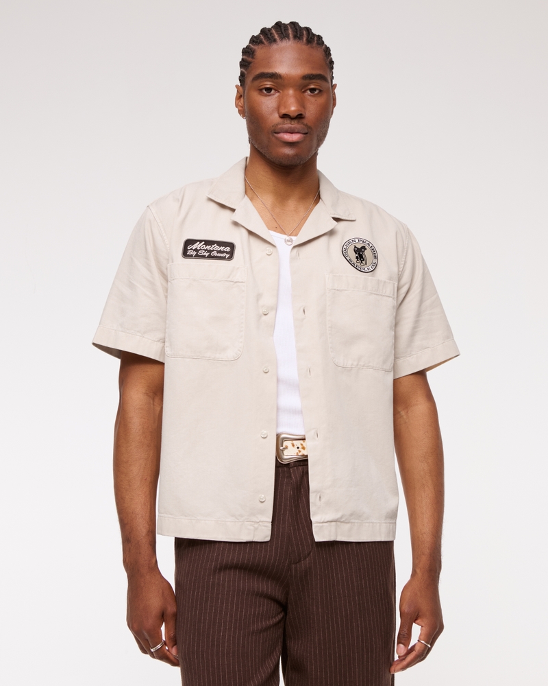 Short-Sleeve Cropped Graphic Workwear Button-Up Shirt