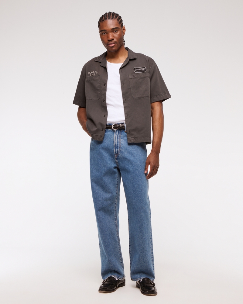 Short-Sleeve Cropped Graphic Workwear Button-Up Shirt