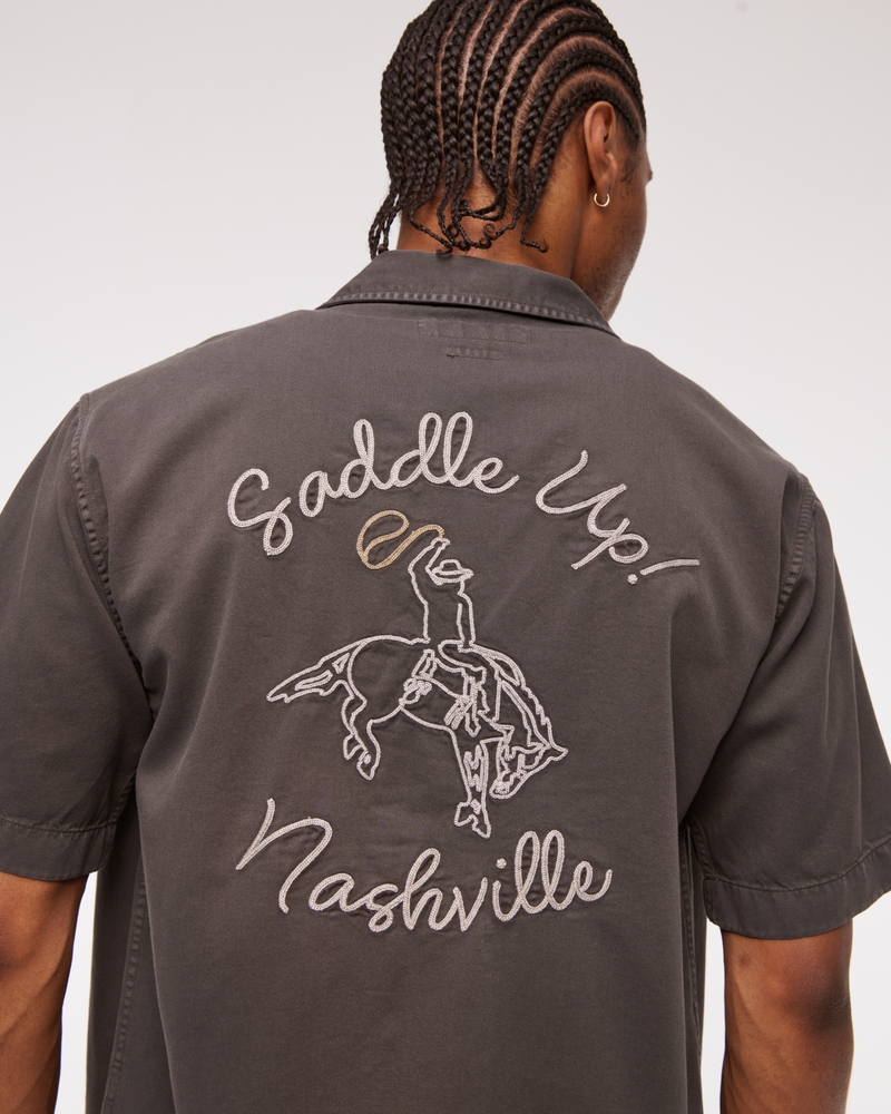 Short-Sleeve Cropped Graphic Workwear Button-Up Shirt