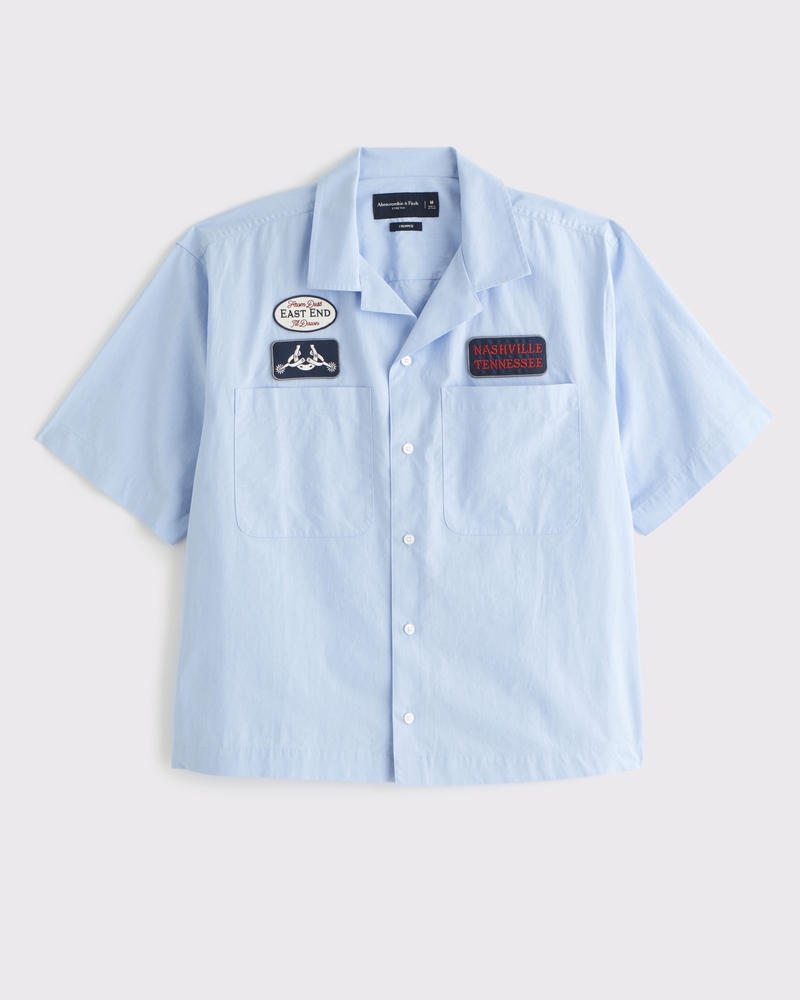 Men's Short-Sleeve Cropped Graphic Workwear Button-Up Shirt