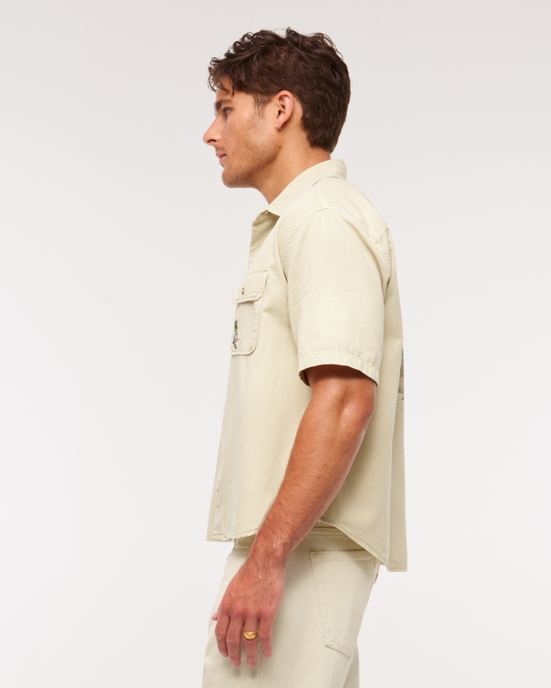Short-Sleeve Cropped Graphic Workwear Button-Up Shirt