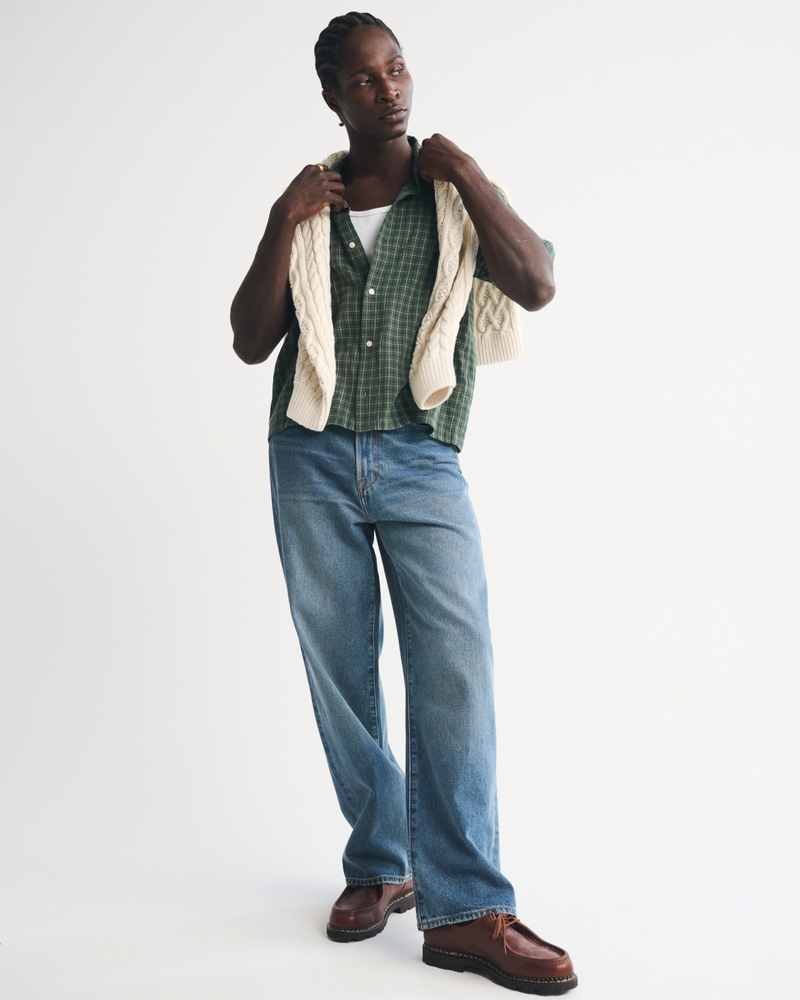 Short-Sleeve Cropped Button-Up Shirt