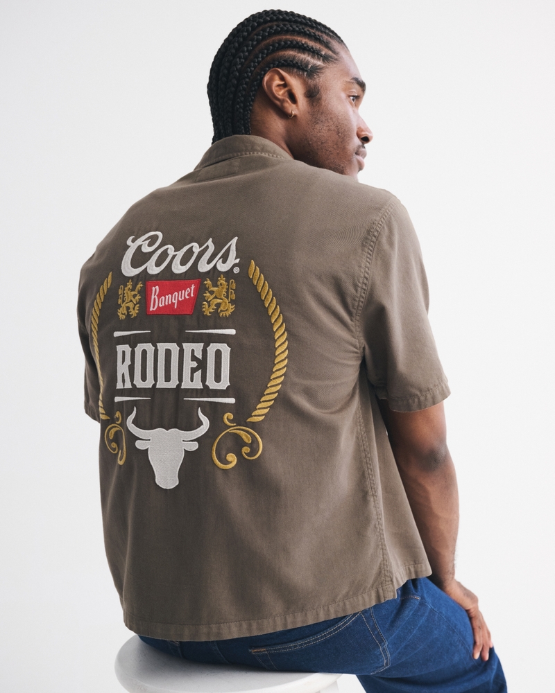 Short-Sleeve Cropped Coors Banquet Workwear Button-Up Shirt