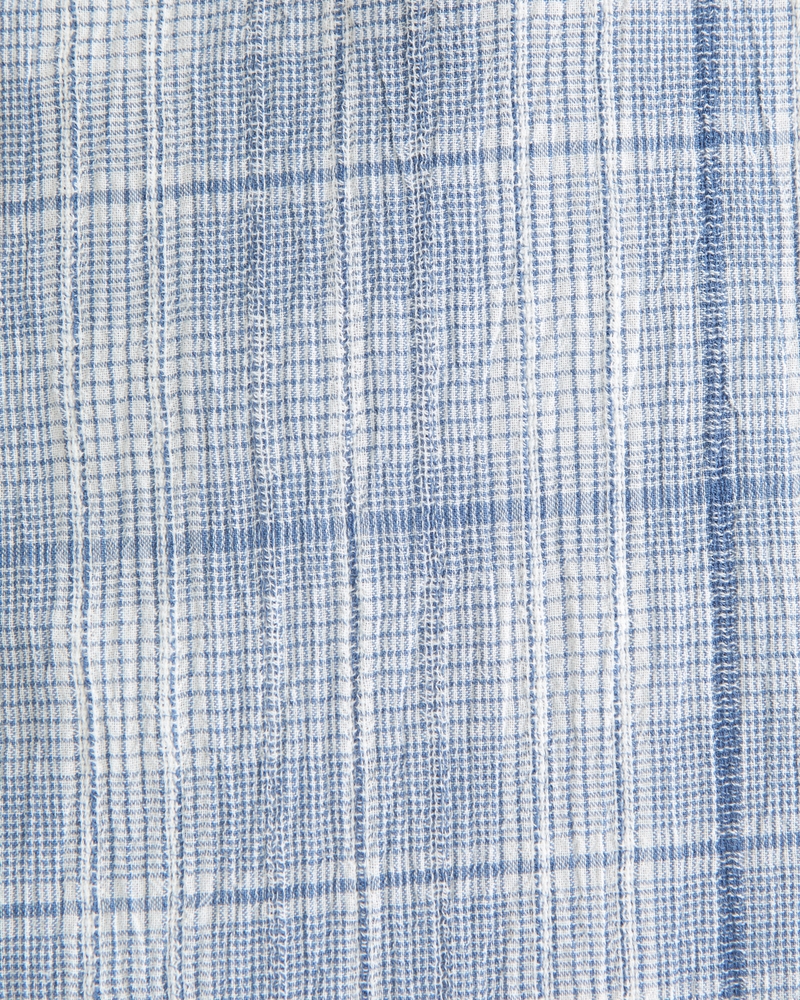 Long-Sleeve Textural Plaid Button-Up Shirt