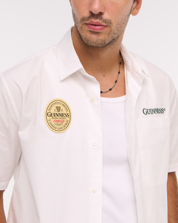 Short-Sleeve Guinness Graphic Button-Up Shirt