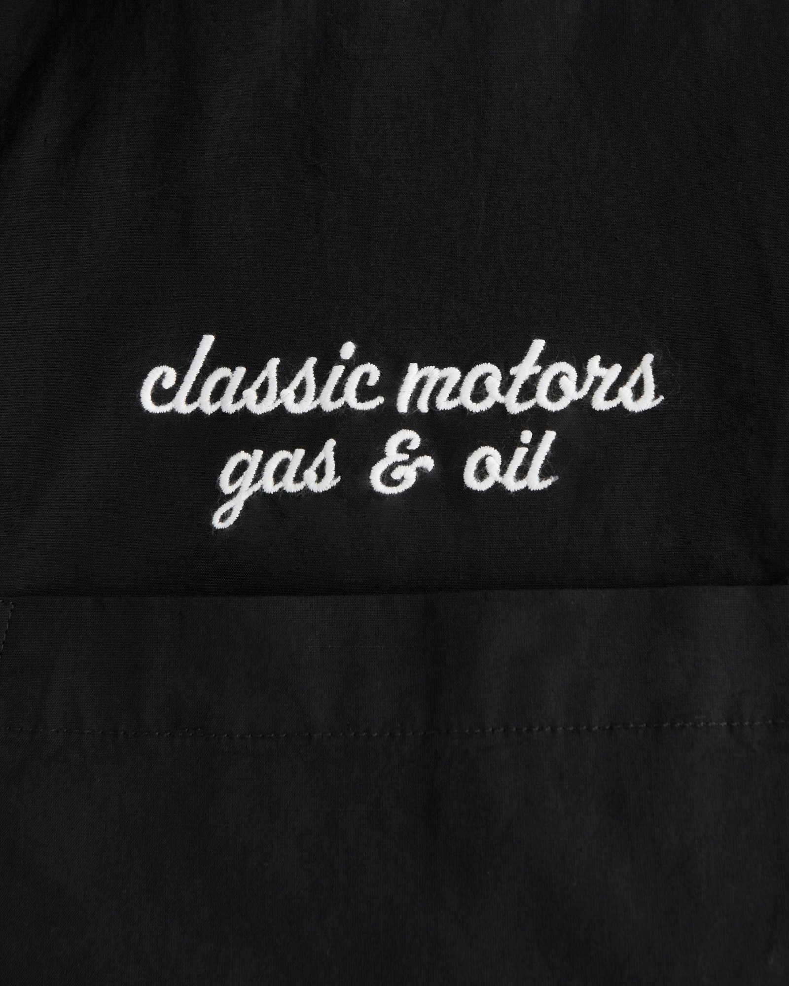 Short-Sleeve Poplin Graphic Button-Up Shirt