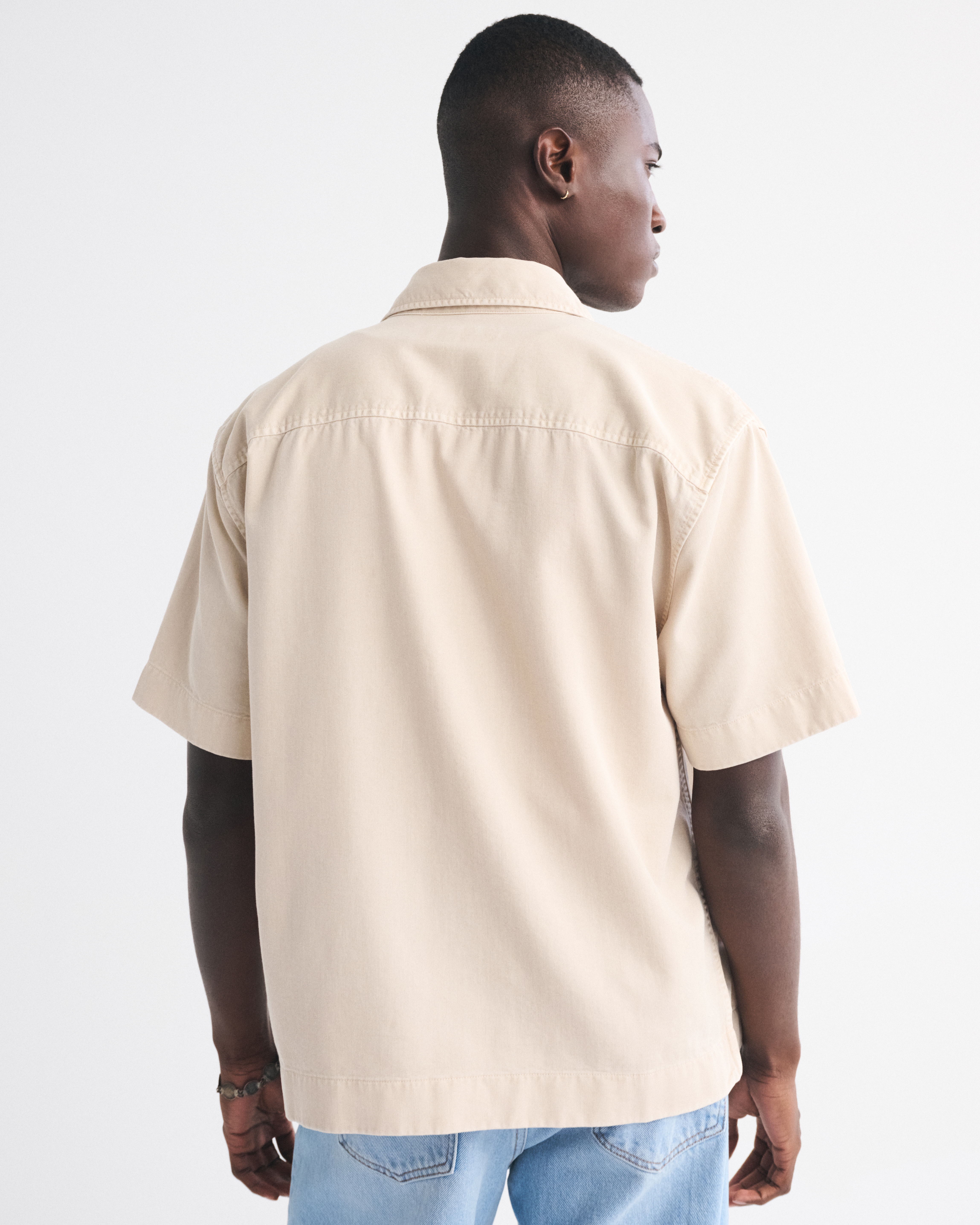 Men's Sea Fade Short-Sleeve Drapey Twill Shirt | Men's Tops