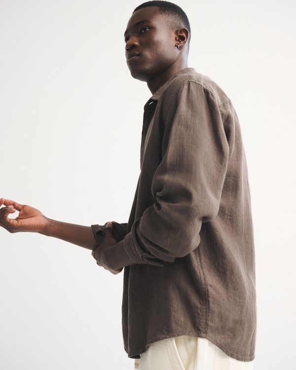 100% Linen Button-Up Shirt