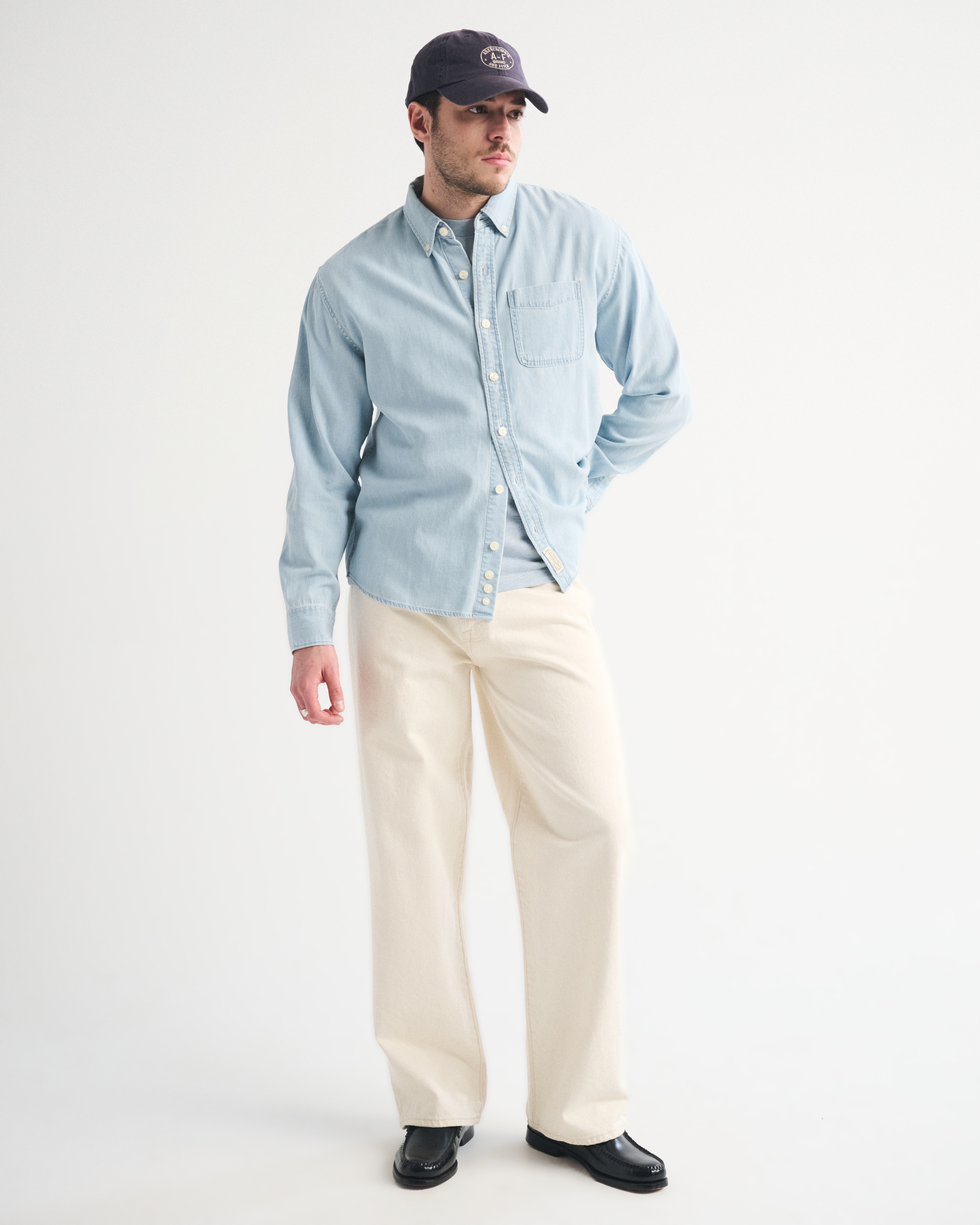 Мужские рубашки Abercrombie & Fitch Chambray Denim Button-Up Shirt — фото 3