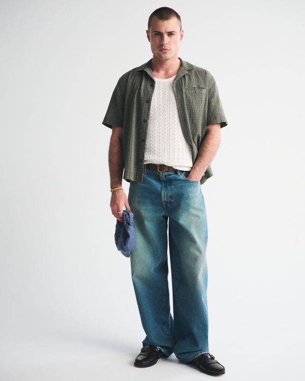 メンズ ボクシー ボタンアップシャツ | メンズ トップス | Abercrombie.com