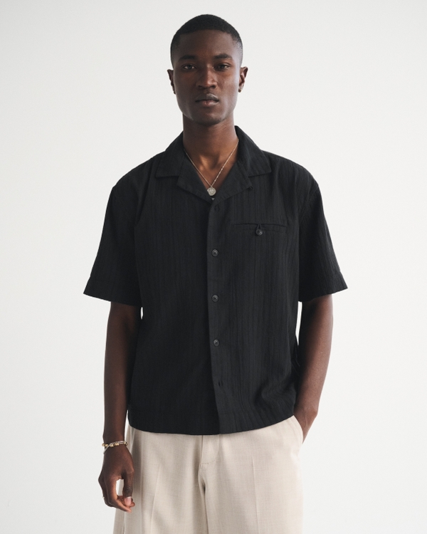 メンズ ボクシー ボタンアップシャツ | メンズ トップス | Abercrombie.com