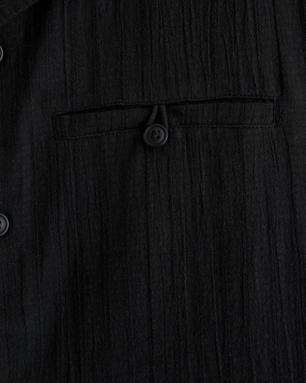 メンズ ボクシー ボタンアップシャツ | メンズ トップス | Abercrombie.com