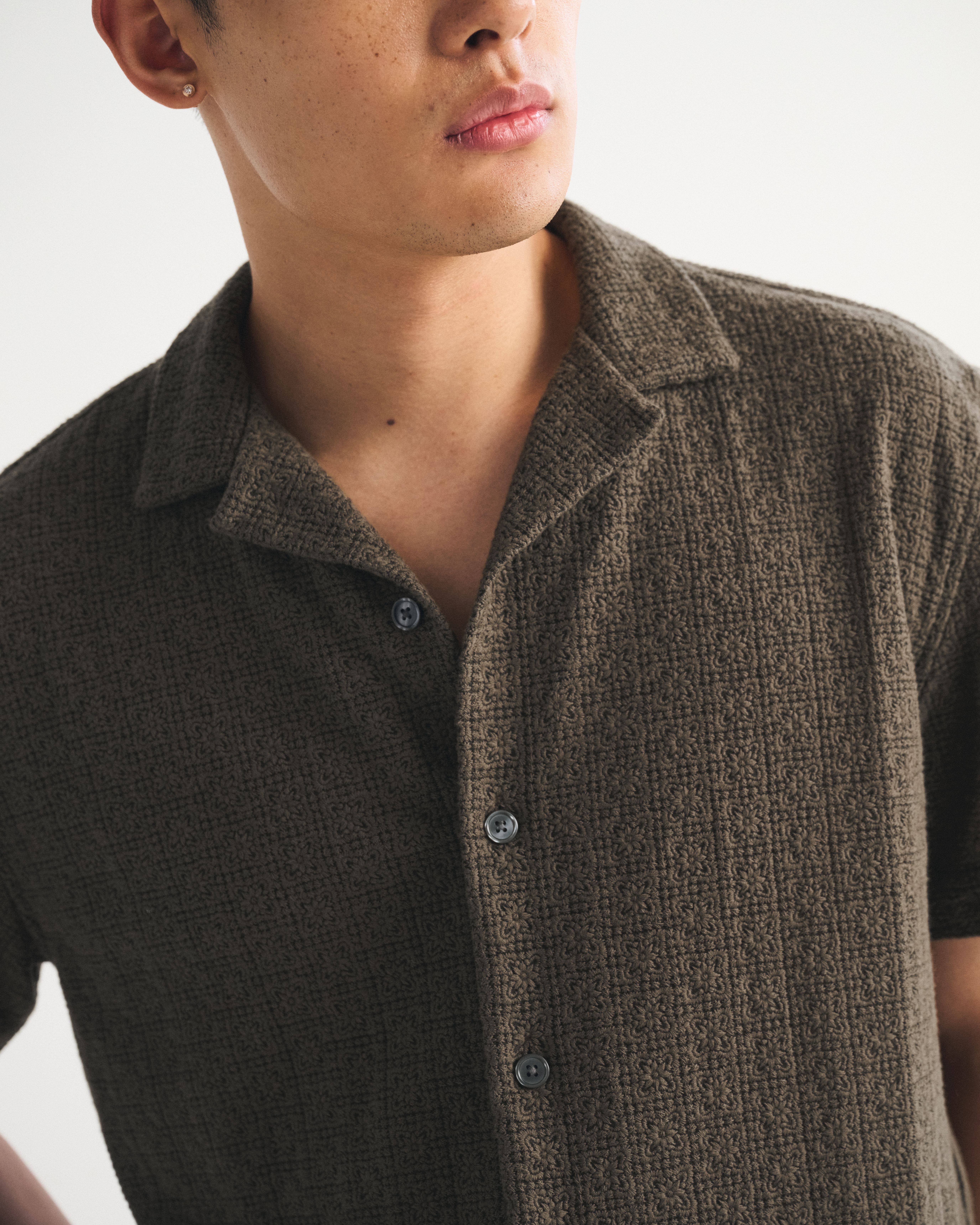 Мужские рубашки Abercrombie & Fitch Boxy Button-Up Lace Shirt — фото 3
