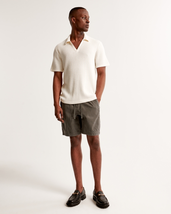 A&F Court Short, Dark Grey Texture