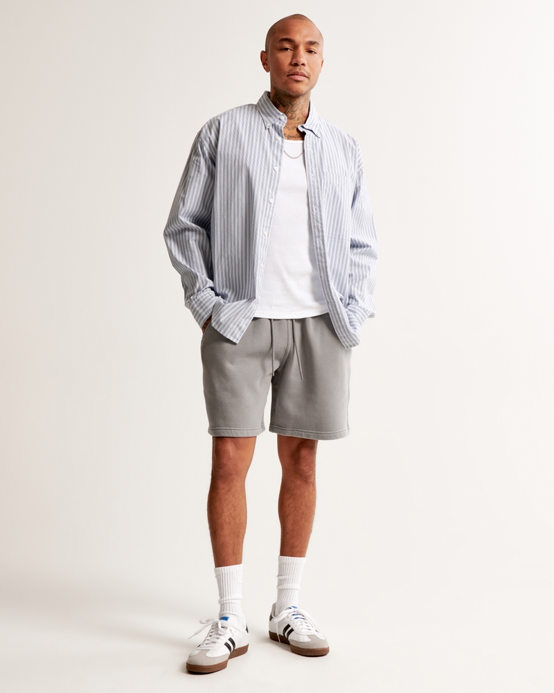 Pantalón Corto Outfit Hombre Con Tenis Blancos Combinar Zapatos De