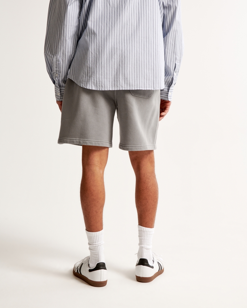 Relaxed Essential Short