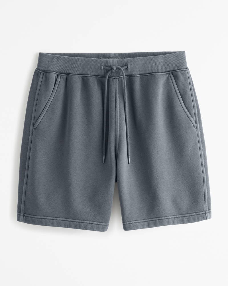 Short holgado Essential