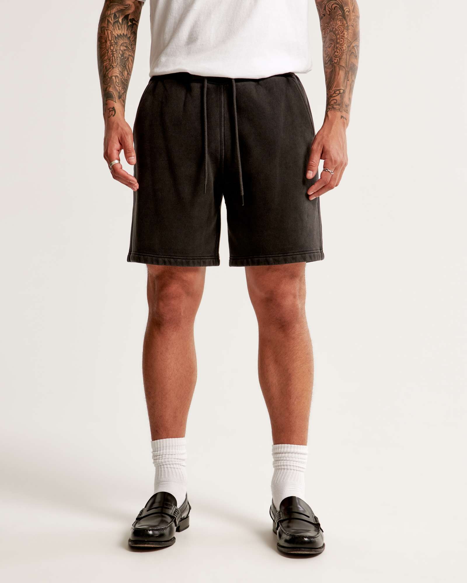 Relaxed Essential Short