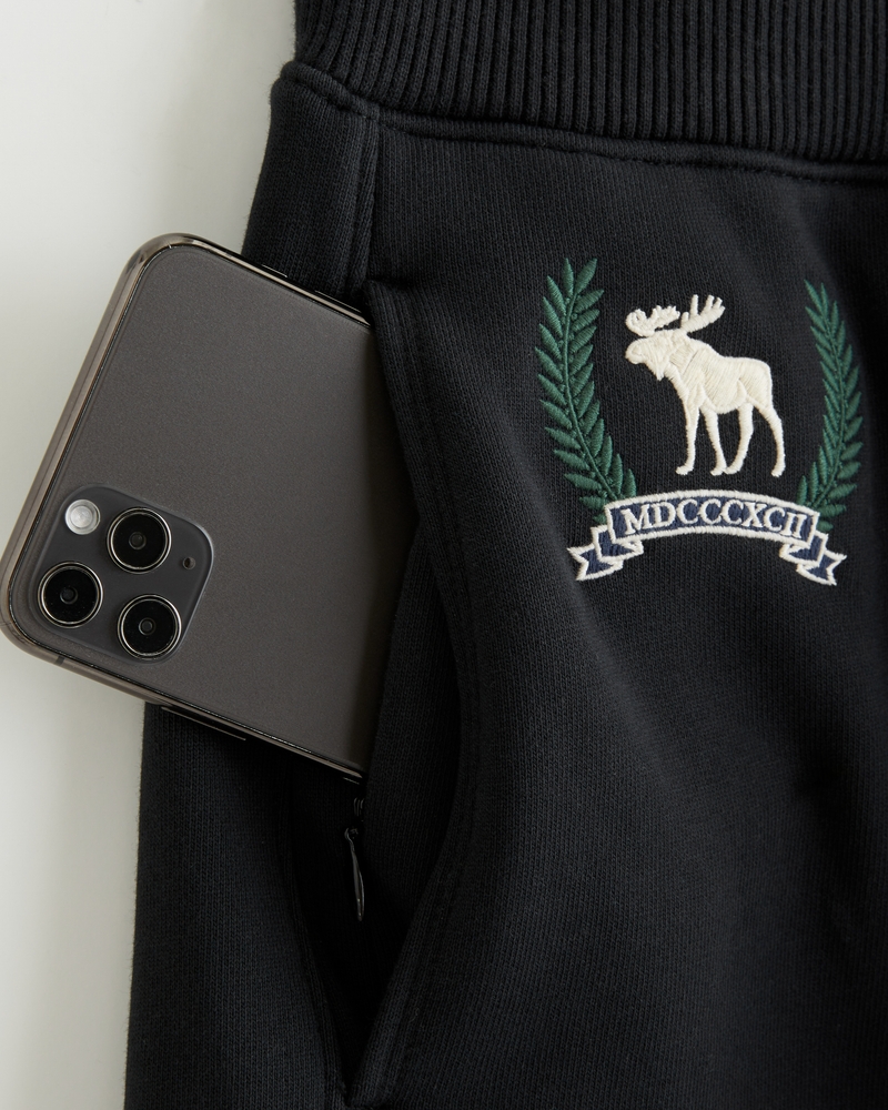 Premium Heavyweight Logo Short