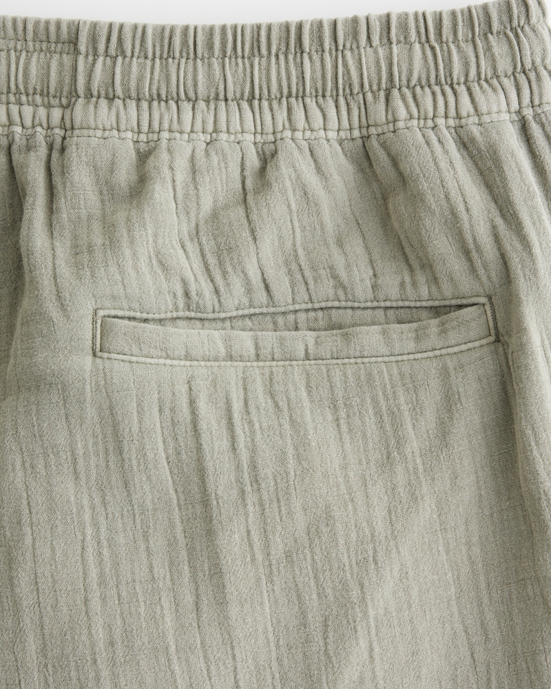 A&F Breezy Short